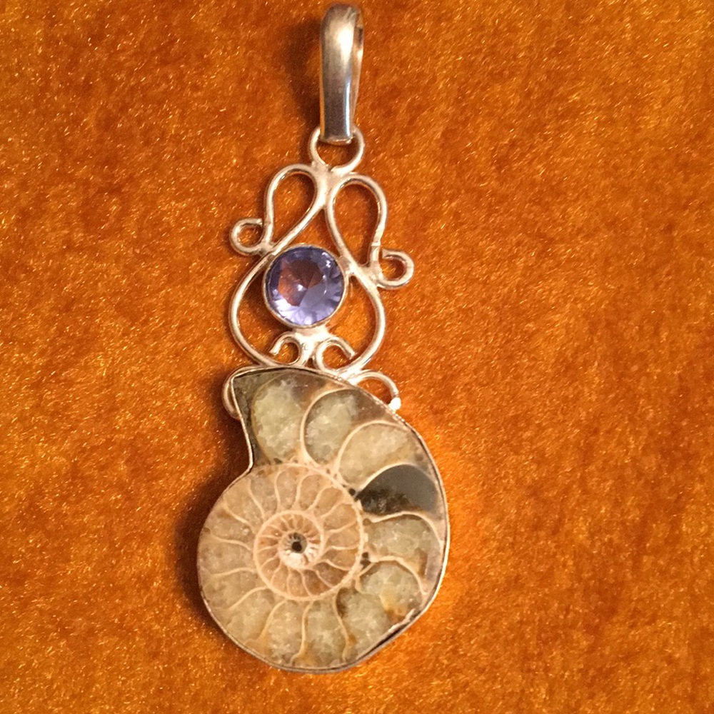 Pendant